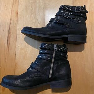 Felmini Boots